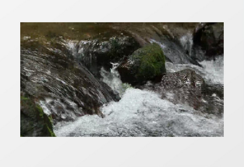 石缝见清澈的流水实拍视频素材