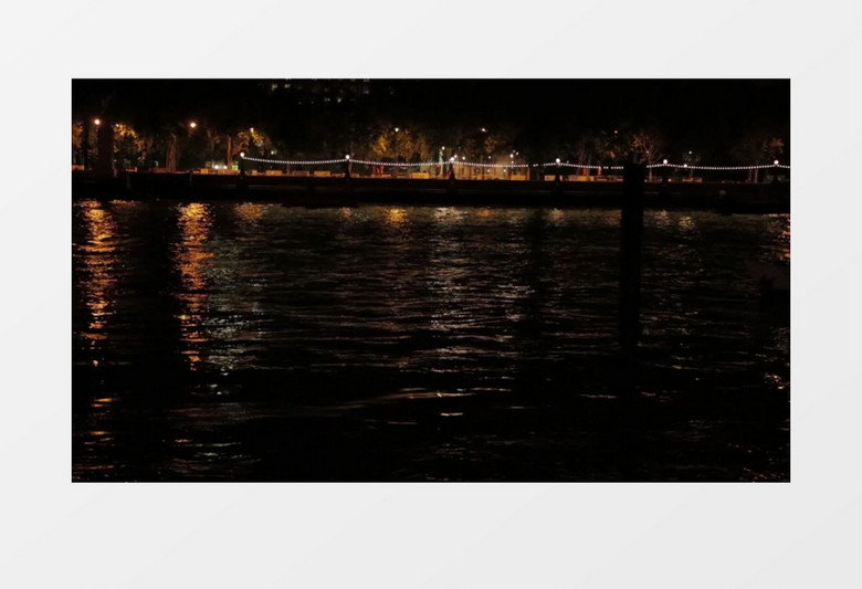 高清实拍河水以及河岸的灯光美景实拍视频素材