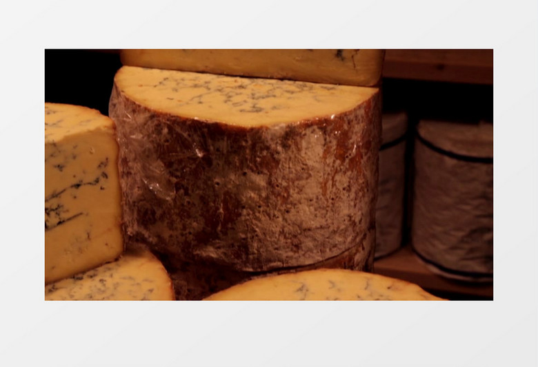 堆积的奶酪从低到高近景实拍视频素材