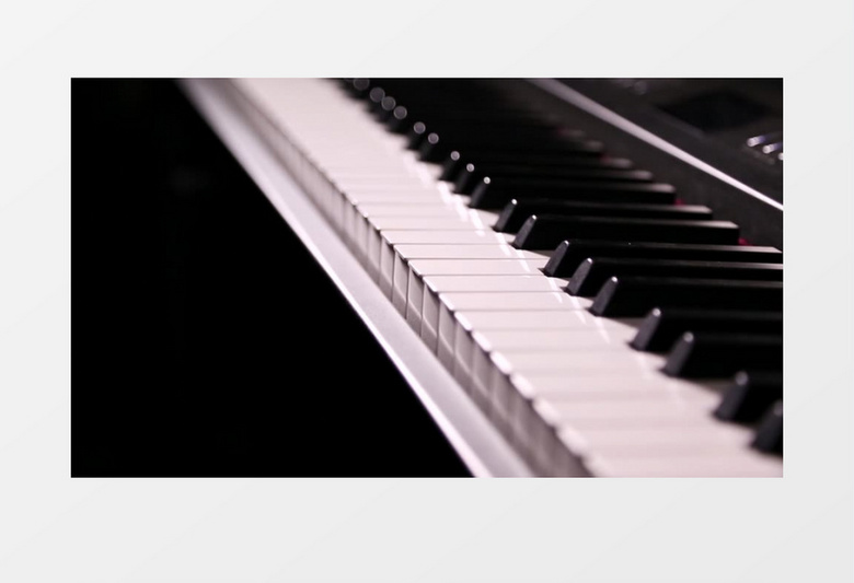 排列有序的钢琴按键实拍视频素材