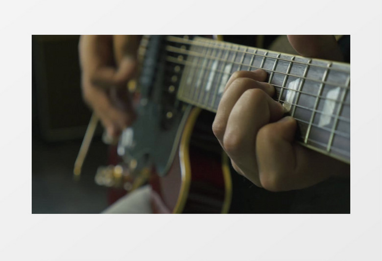 特写拍摄音乐家指弹电吉他实拍视频素材
