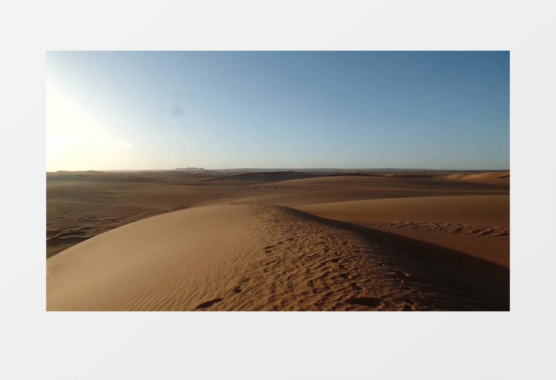 户外白天一望无边的沙漠实拍视频素材