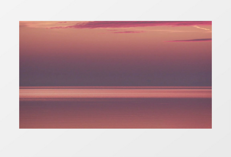 特写拍摄傍晚宁静的海岸线橙色的天空实拍视频素材