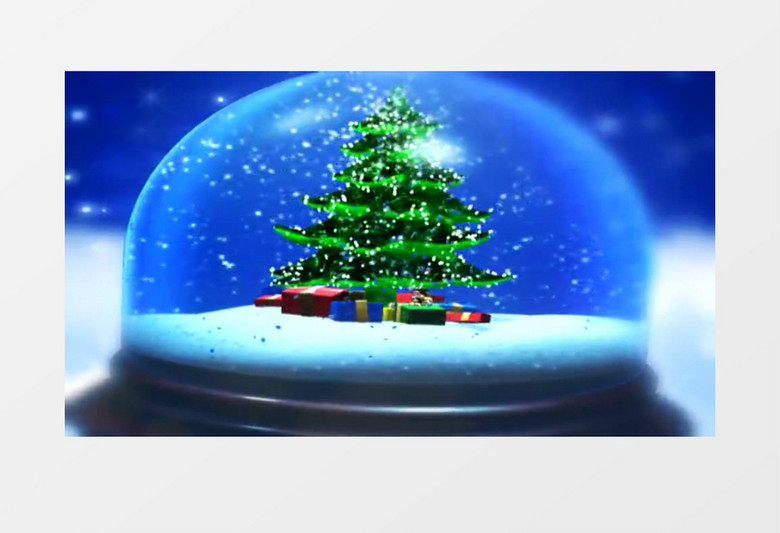 圣诞球中装饰的枝繁叶茂的圣诞树背景视频
