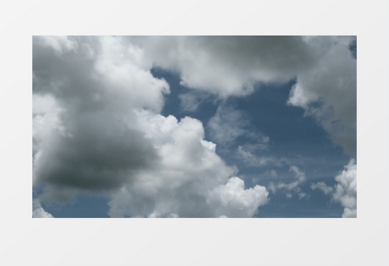云雾弥漫的蓝天背景视频素材