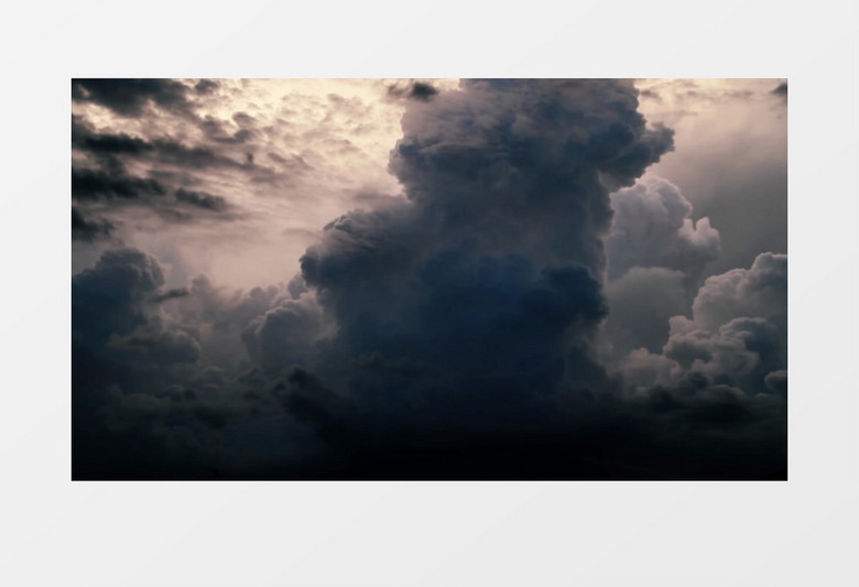 乌云密布的天空背景视频素材
