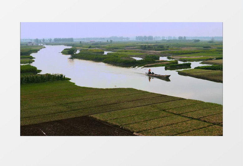 农民下地划船水面实拍视频素材