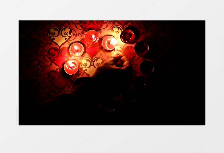 浪漫爱心蜡烛点亮过程背景视频素材